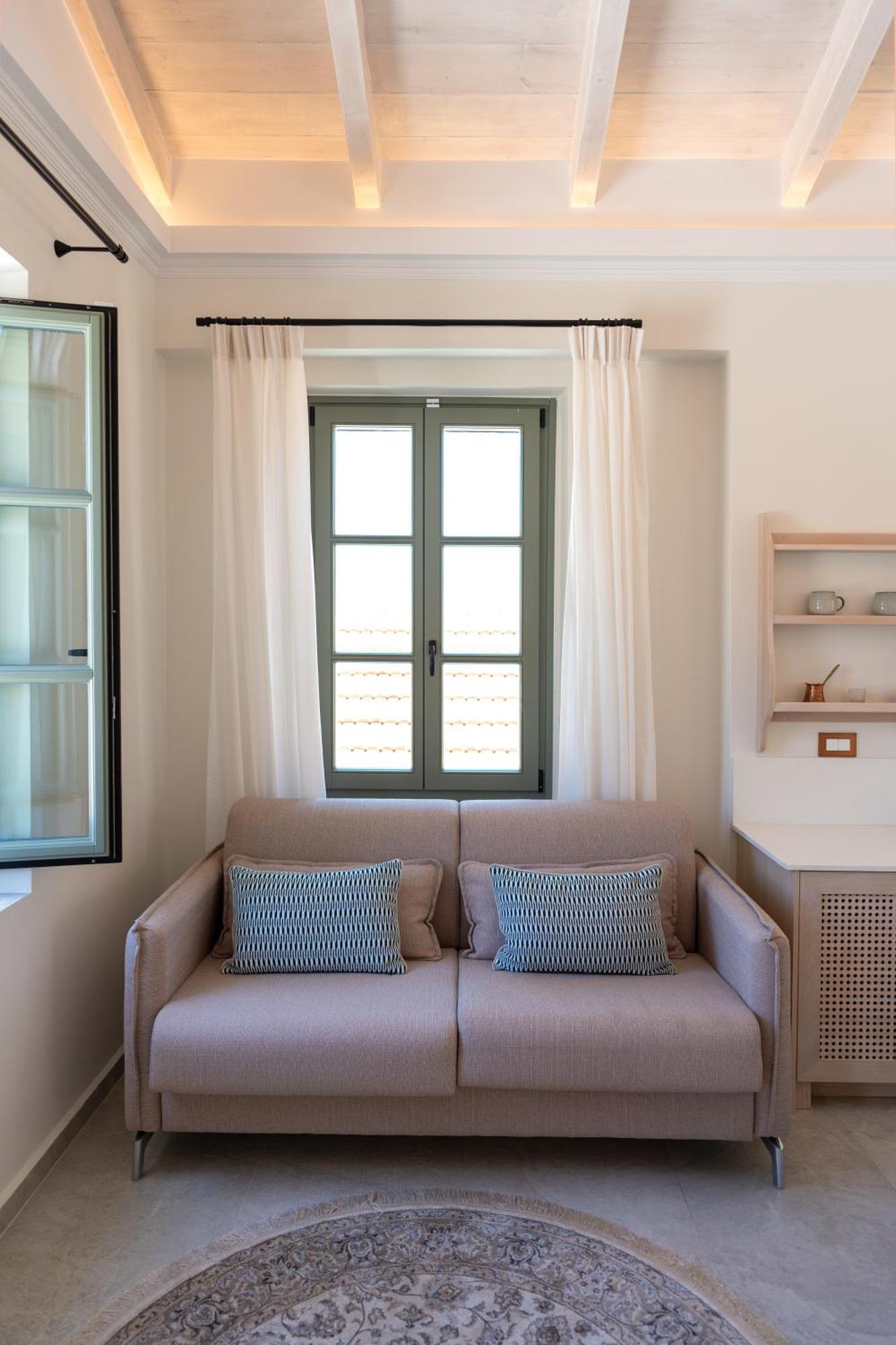 Nisomar Suites Symi Exterior foto