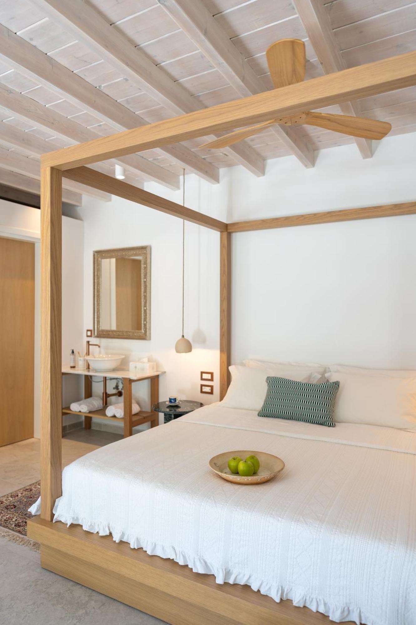 Nisomar Suites Symi Exterior foto